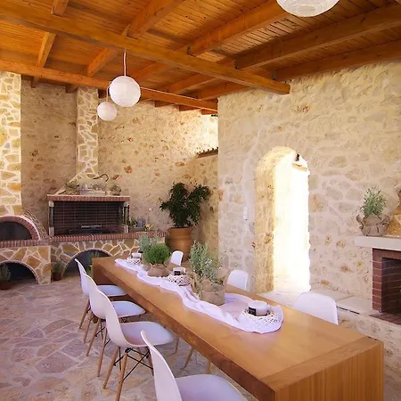 Elena Villa, A Luxury Touch, By Thinkvilla Villa Roussospítion